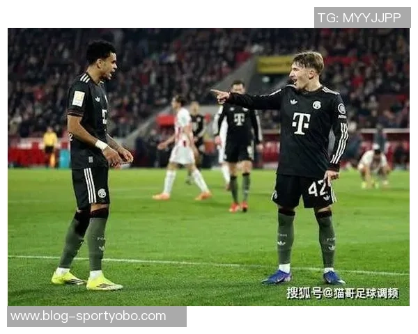 孔帕尼称赞卡尔训练刻苦队友调侃展现团队氛围 孔帕尼称赞卡尔训练刻苦队友调侃展现团队氛围